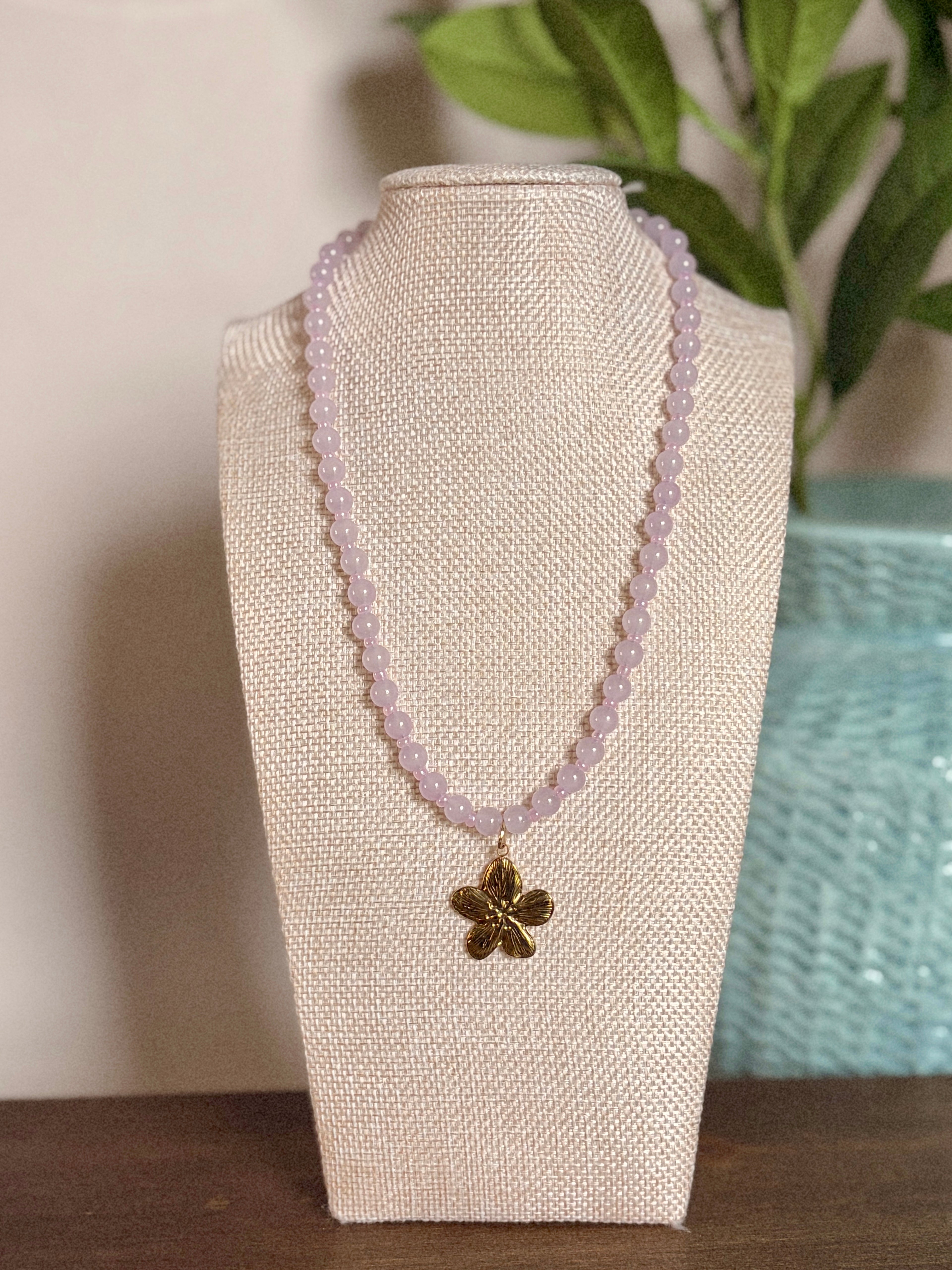 Sweet Petal Necklace